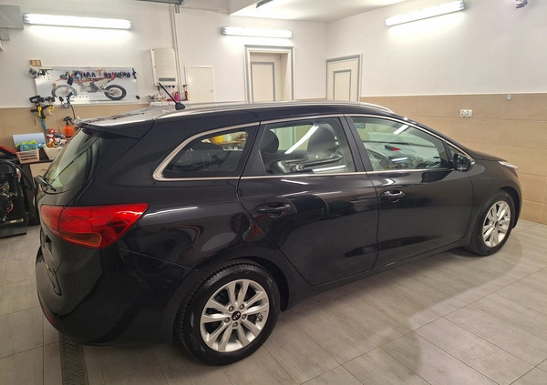 Kia Ceed cena 36900 przebieg: 153000, rok produkcji 2013 z Tomaszów Lubelski małe 436